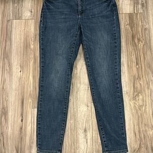 Slim High-Rise Skinny Jeans in Dark Blue